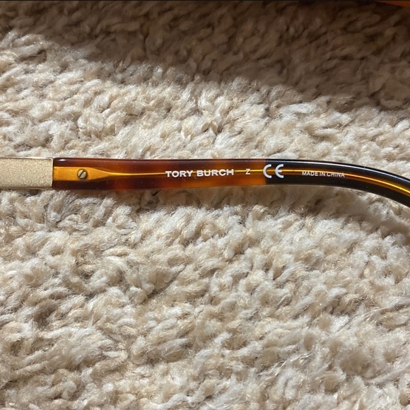 Tory Burch sunglasses - Picture 3 of 4
